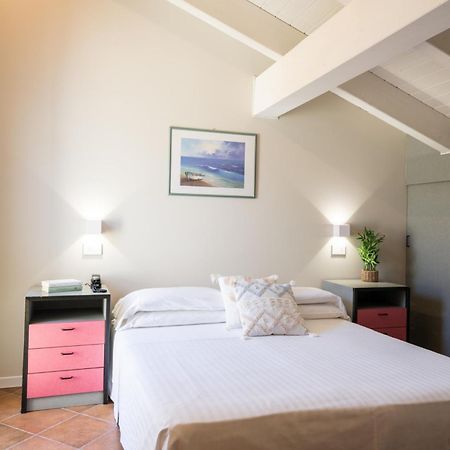 Hotel Bristol Cattolica Esterno foto