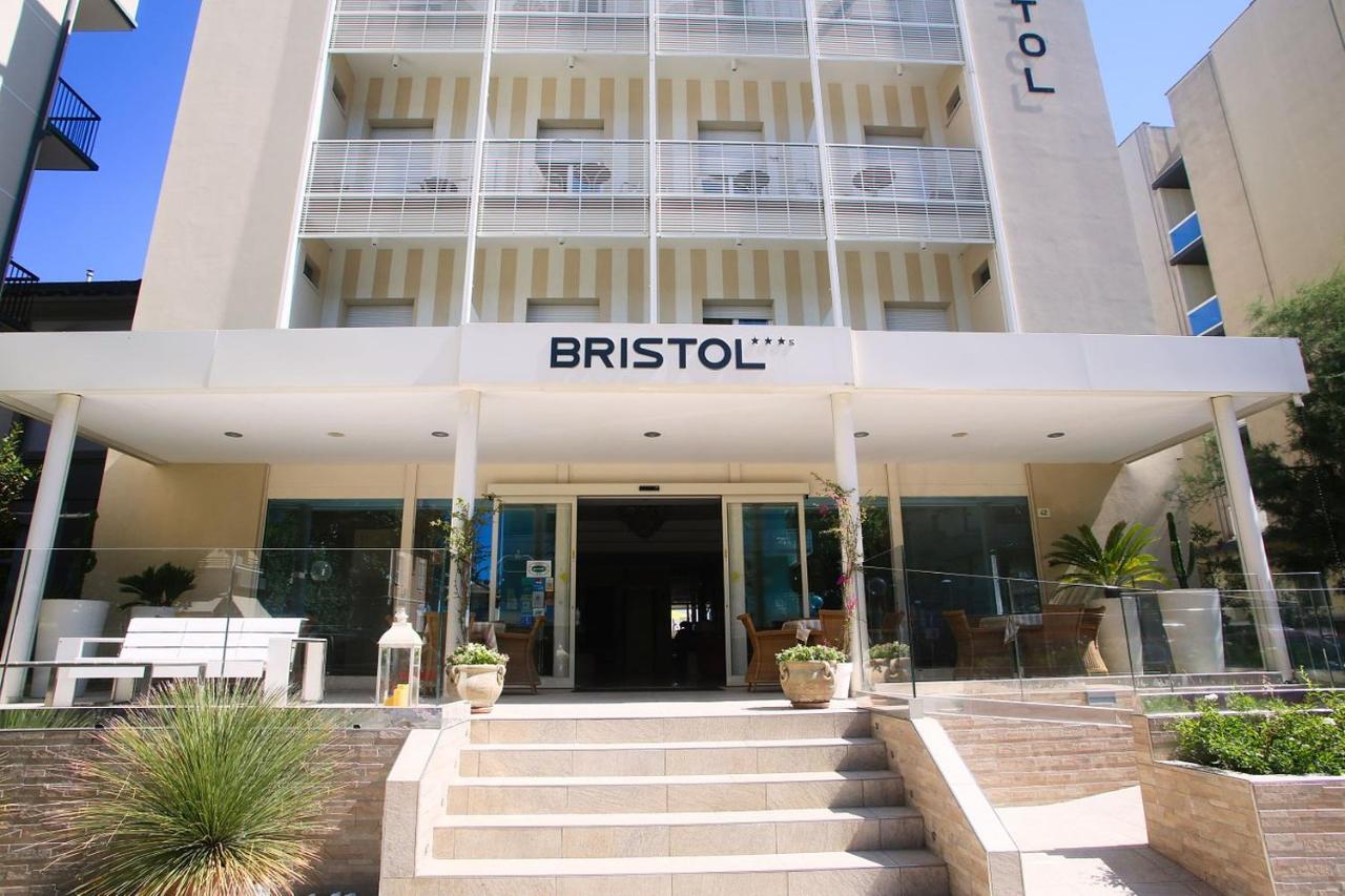 Hotel Bristol Cattolica Esterno foto